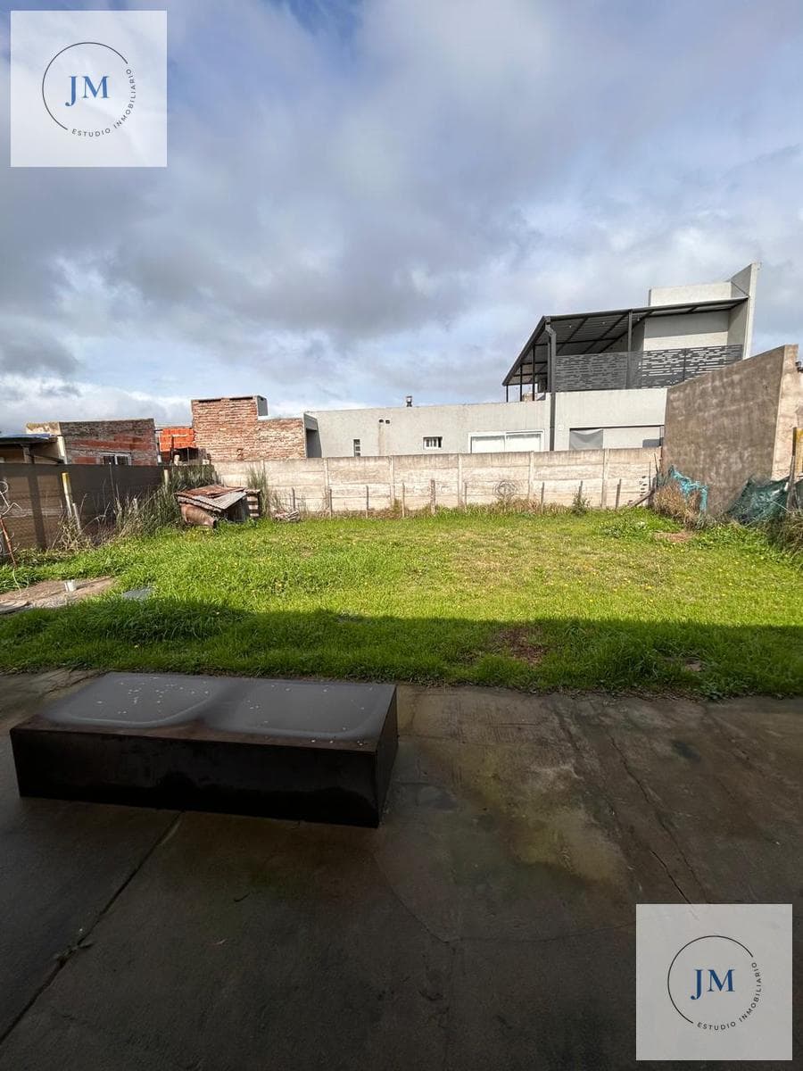 VENTA CASA EN MERCEDES