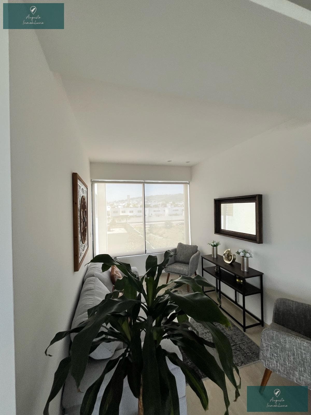 Apartment - Cañadas del Lago Subdivision