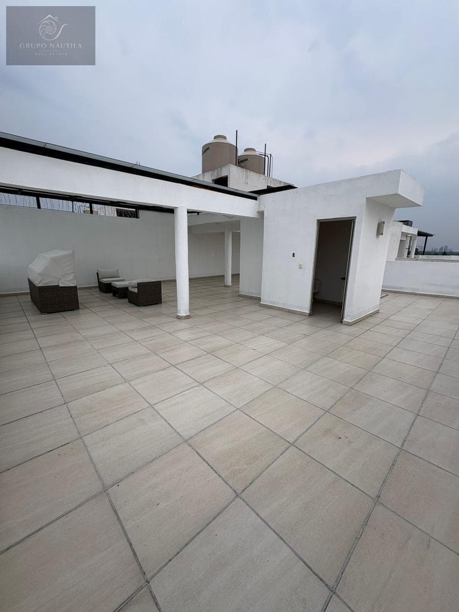 Loft for Sale on Eje 10