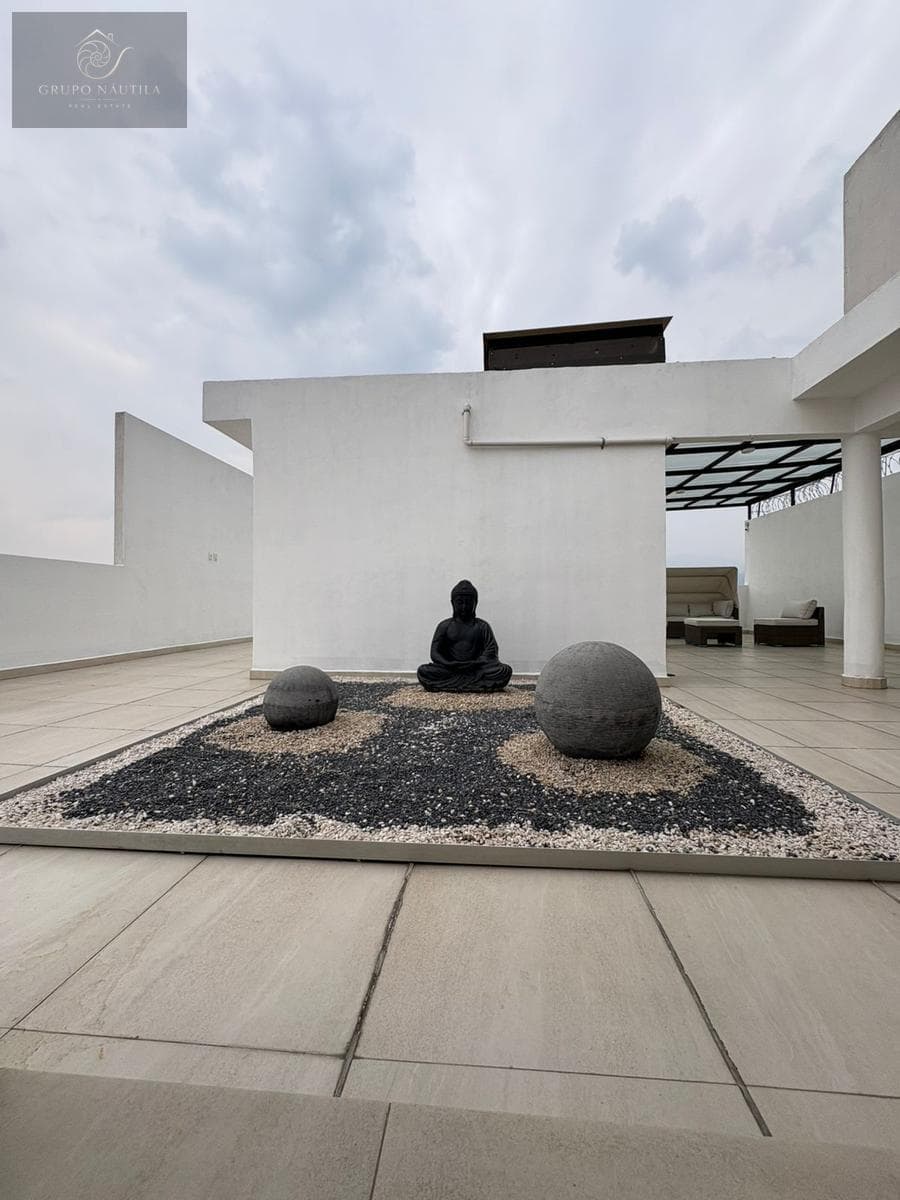Loft for Sale on Eje 10