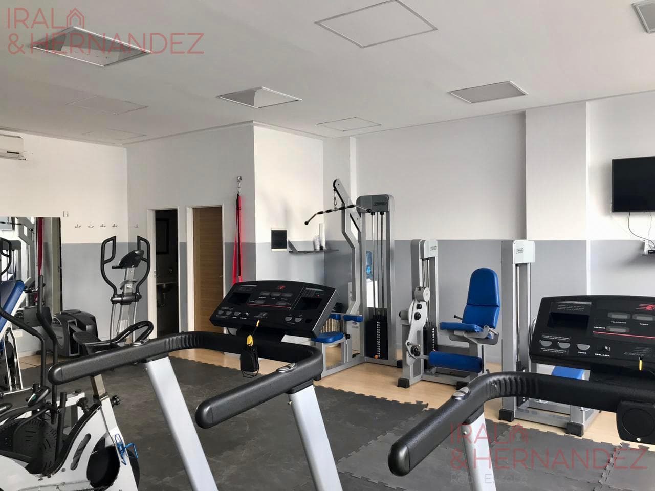 Furnished 2-room apartment for rent - FULL AMENITIES - Parque Chacabuco
