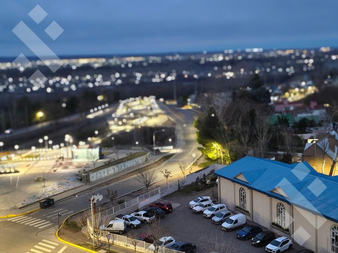 1-Bedroom Apartment for Rent, with Balcony and Parking Space. Leloir 1000, Neuquén