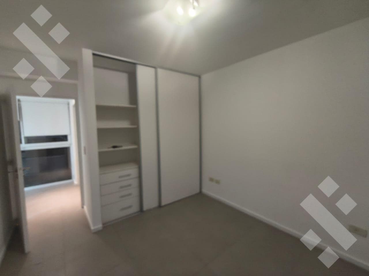 1-Bedroom Apartment for Rent, with Balcony and Parking Space. Leloir 1000, Neuquén