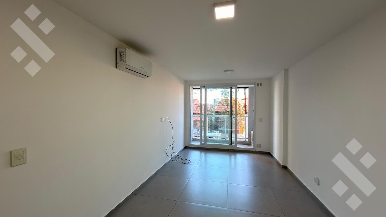 Studio Apartment for Rent in Building R2