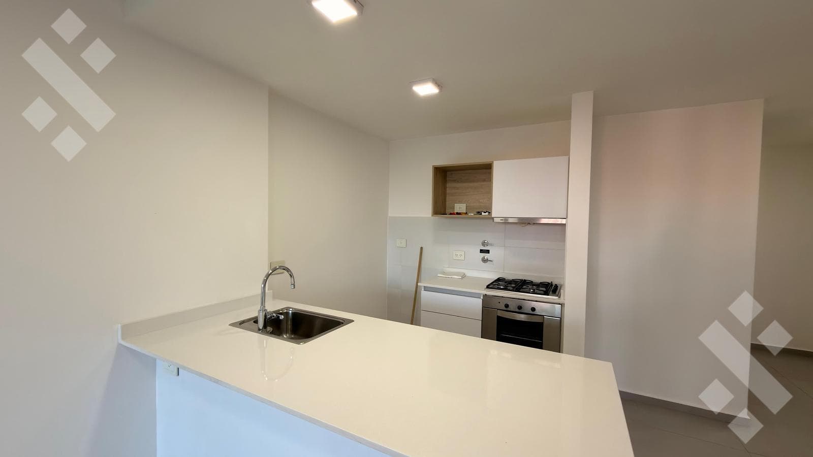 Studio Apartment for Rent in Building R2