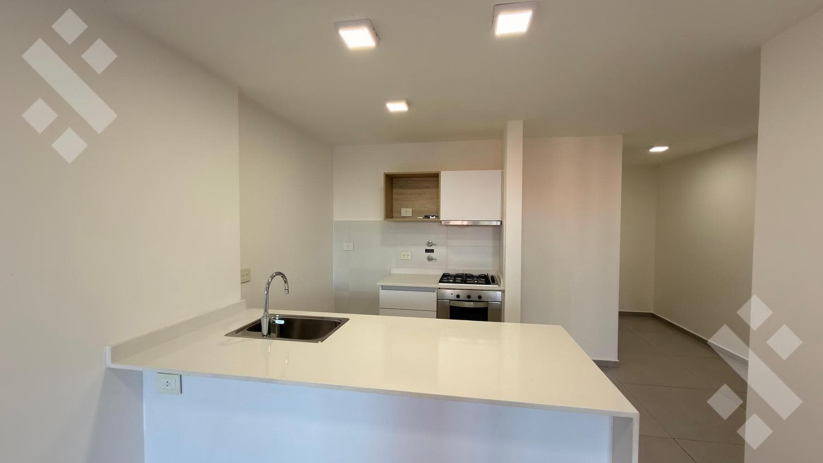 Studio Apartment for Rent in Building R2
