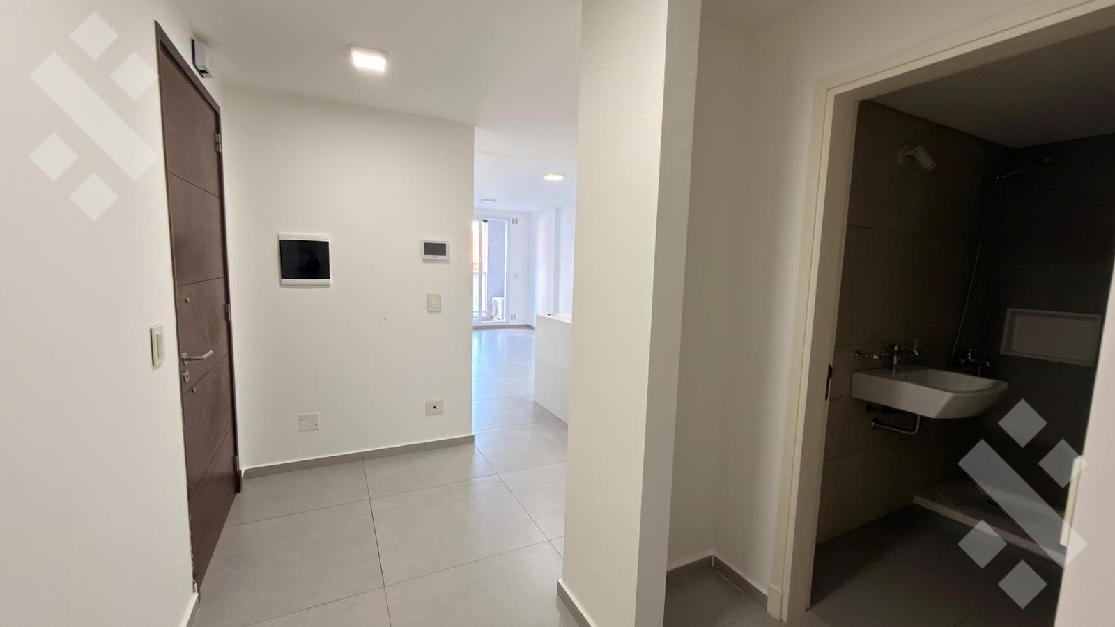 Studio Apartment for Rent in Building R2