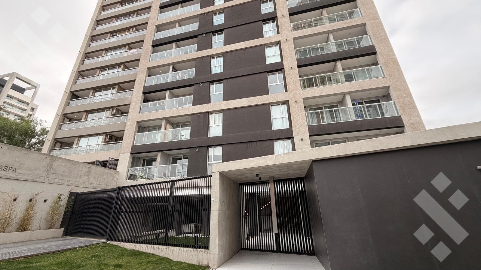 Studio Apartment for Rent in Building R2