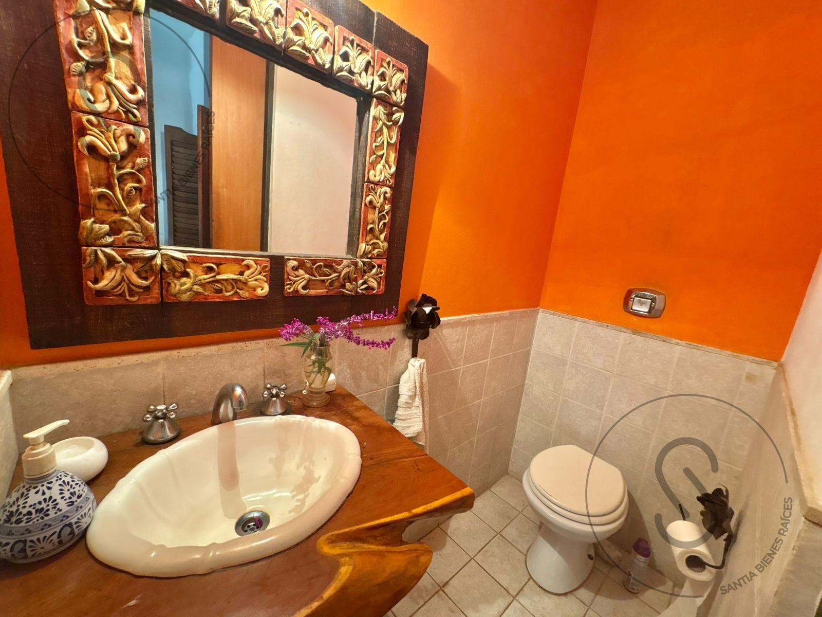 HOUSE FOR SALE: 4 BEDROOMS, GATED COMMUNITY, CALICANTO, VILLA WARCALDE, CORDOBA; QUALIFIES FOR A MORTGAGE