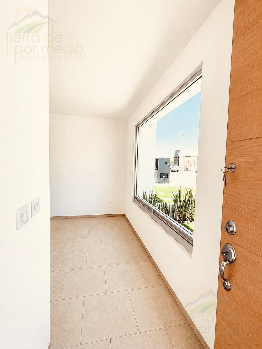 Beautiful House with a Roof Garden in El Refugio, Querétaro