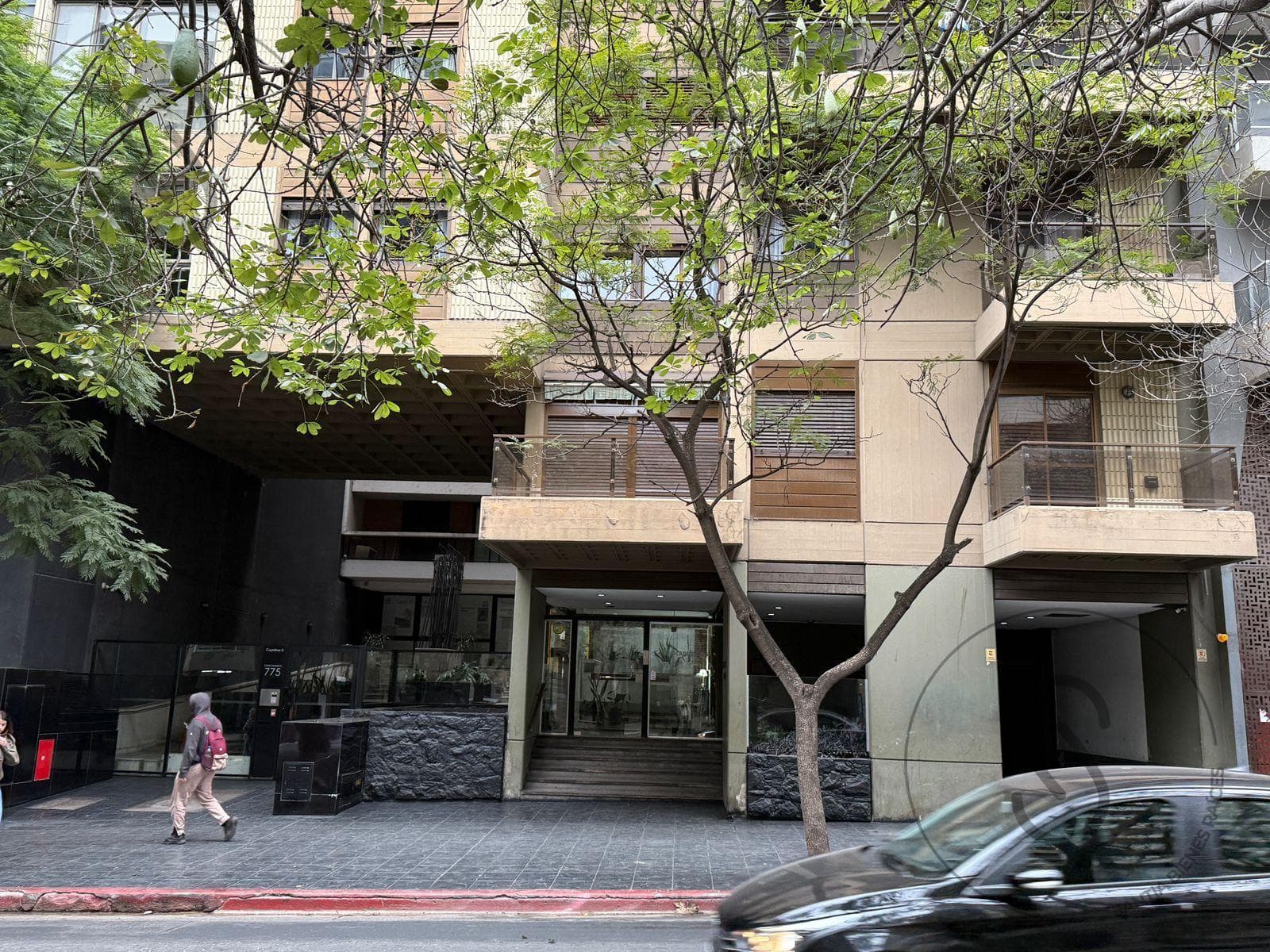 3-BEDROOM APARTMENT IN NUEVA CORDOBA WITH BALCONY AND GARAGE