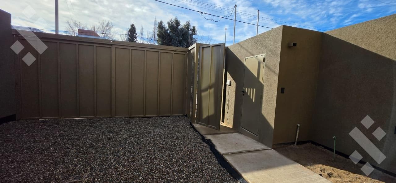 2-Bedroom Duplex for Sale Patio with Grill - Ayres del Limay Neighborhood - Neuquén City