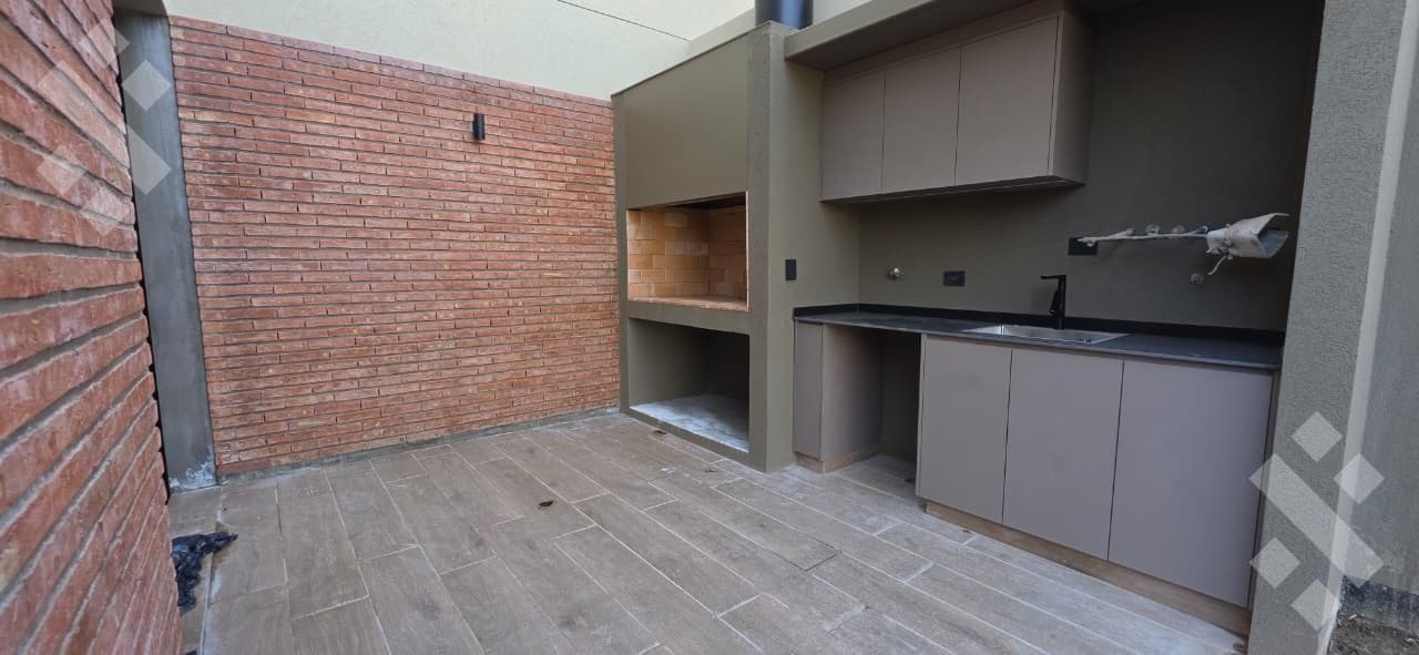 2-Bedroom Duplex for Sale Patio with Grill - Ayres del Limay Neighborhood - Neuquén City