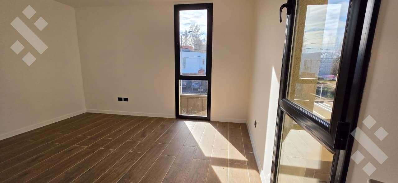 2-Bedroom Duplex for Sale Patio with Grill - Ayres del Limay Neighborhood - Neuquén City