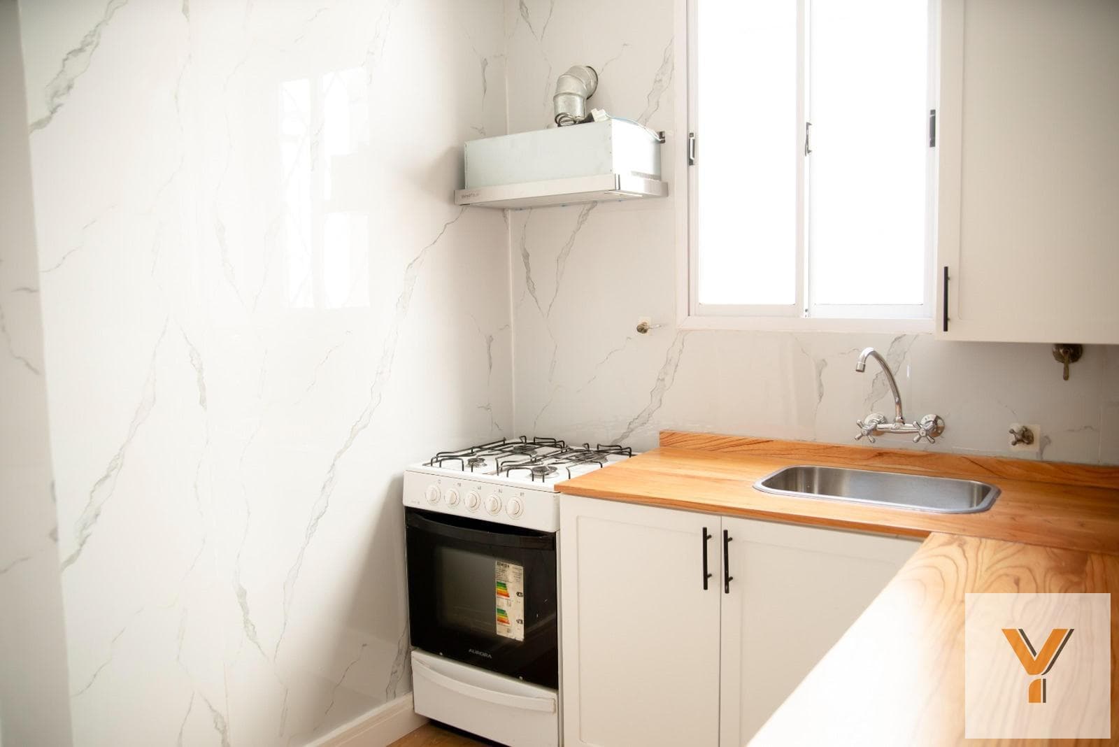 Studio Apartment for Sale - 2 Bedrooms, 1 Bathroom - 83 m² - Saavedra