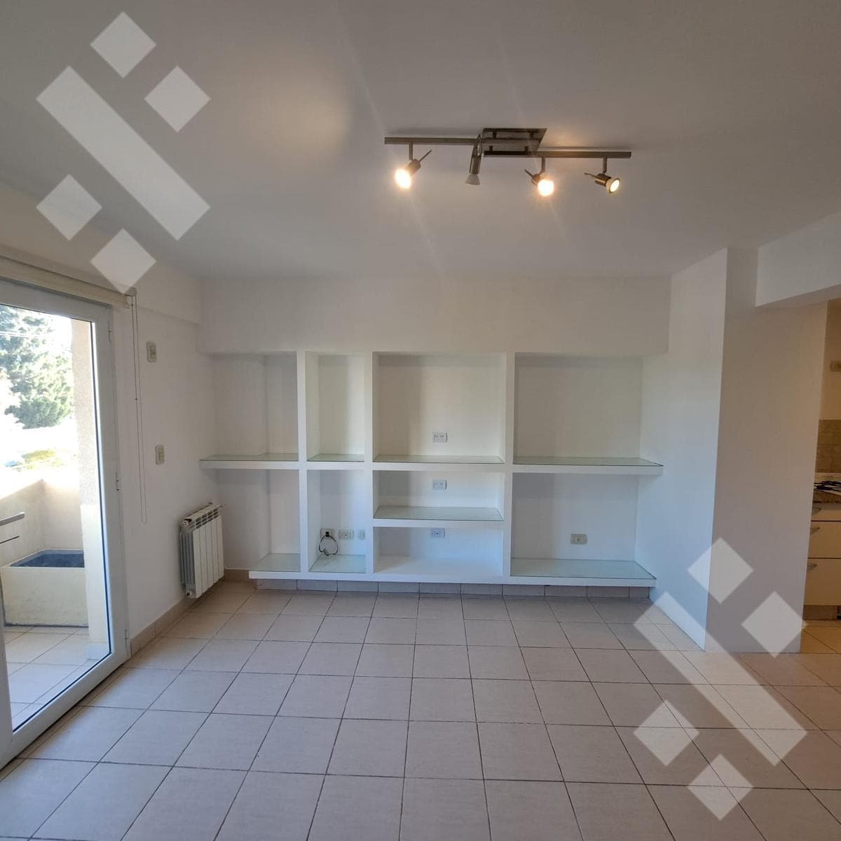 For Rent | 1-Bedroom Apartment with Garage | West Central Area | Neuquén City