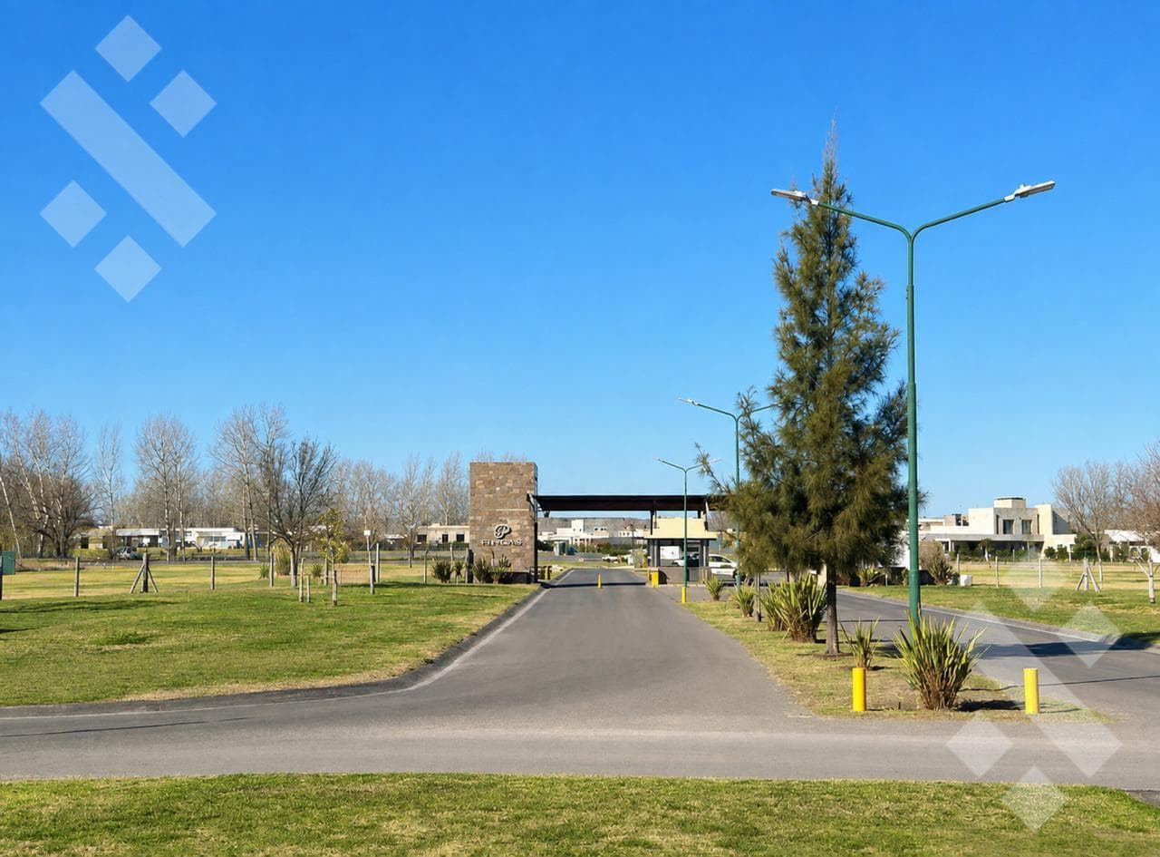 LAND FOR SALE IN A GATED COMMUNITY, 1,009 m² - FINCAS DE PLOTTIER NEIGHBORHOOD - PLOTTIER