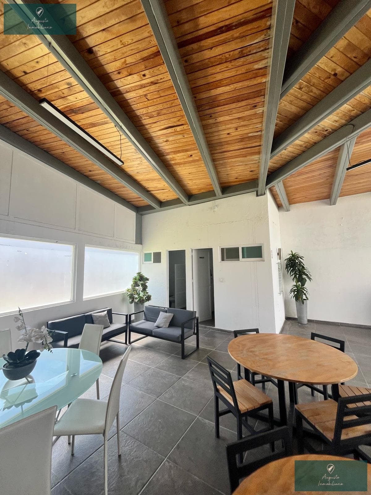 Apartment - Cañadas del Lago Subdivision
