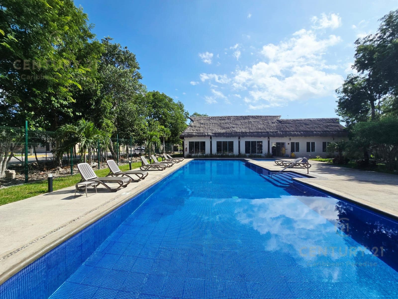 2-Bedroom Apartment for Sale in Real Amalfi Coto 3 | Playa del Carmen P4637