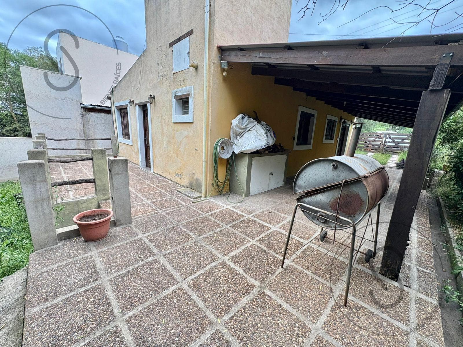 HOUSE FOR SALE: ONE-STORY, TWO-BEDROOM HOME IN AGUA DE ORO, CORDOBA