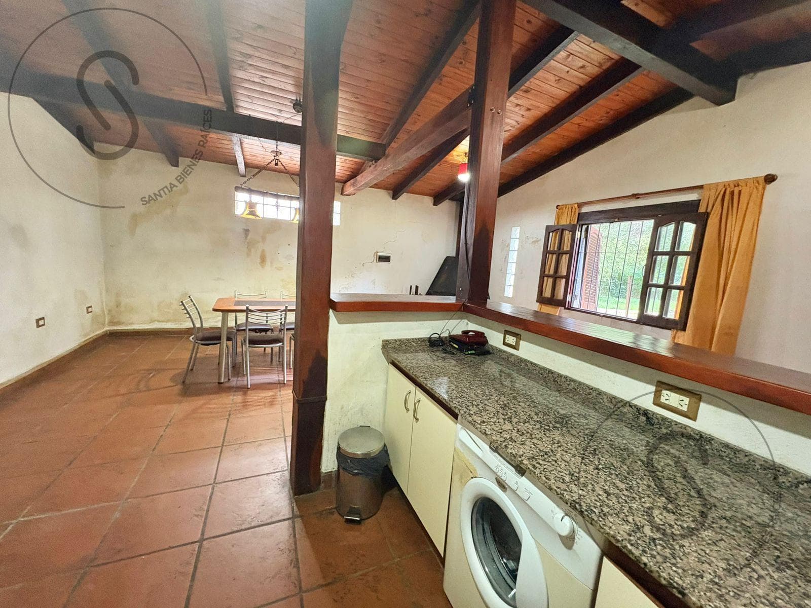 HOUSE FOR SALE: ONE-STORY, TWO-BEDROOM HOME IN AGUA DE ORO, CORDOBA