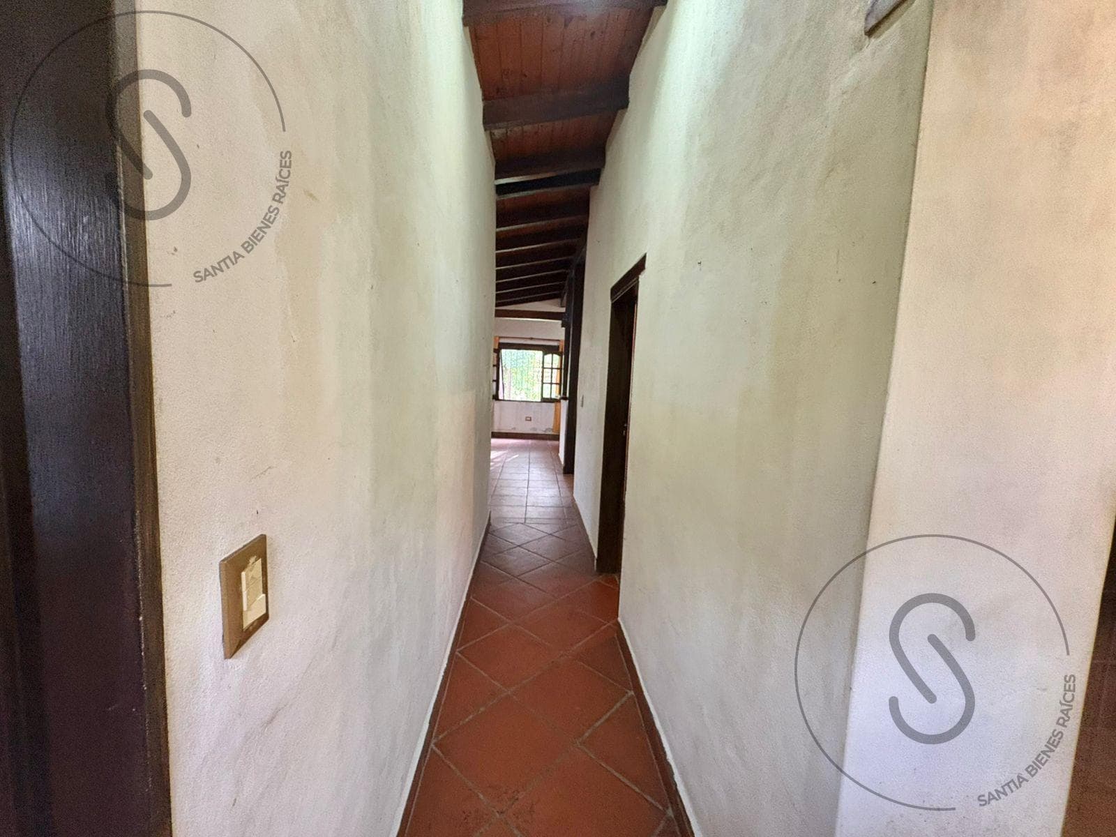 HOUSE FOR SALE: ONE-STORY, TWO-BEDROOM HOME IN AGUA DE ORO, CORDOBA