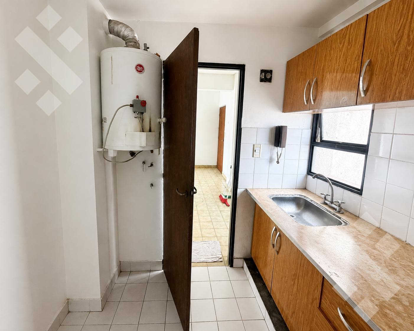 For Rent | 2-Bedroom Apartment | Int. Carro 155 | Neuquén