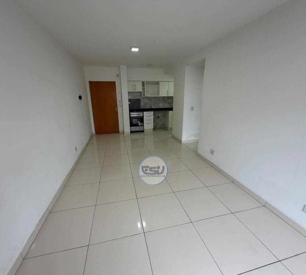 2-ROOM APARTMENT FOR RENT IN FLORESTA
