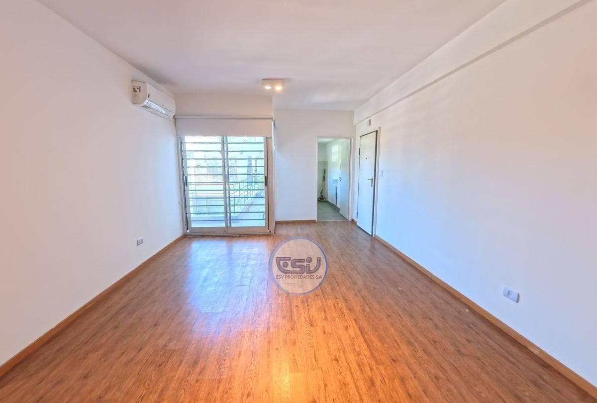 2-ROOM APARTMENT FOR SALE IN MONTE CASTRO—MORTGAGE AVAILABLE
