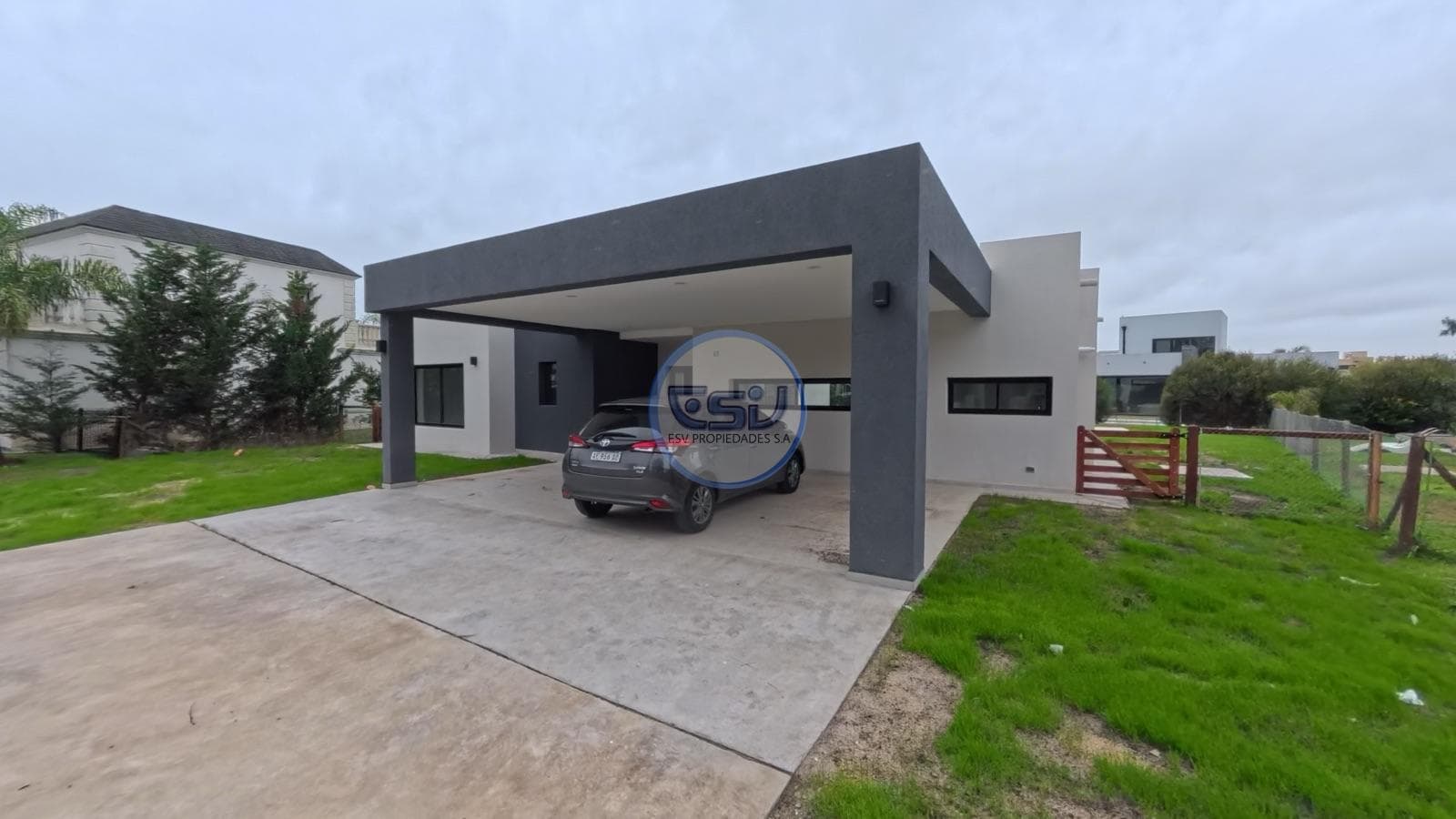 4-BEDROOM HOUSE FOR SALE IN PRINCIPADO, CIUDAD NAUTICA, CANNING