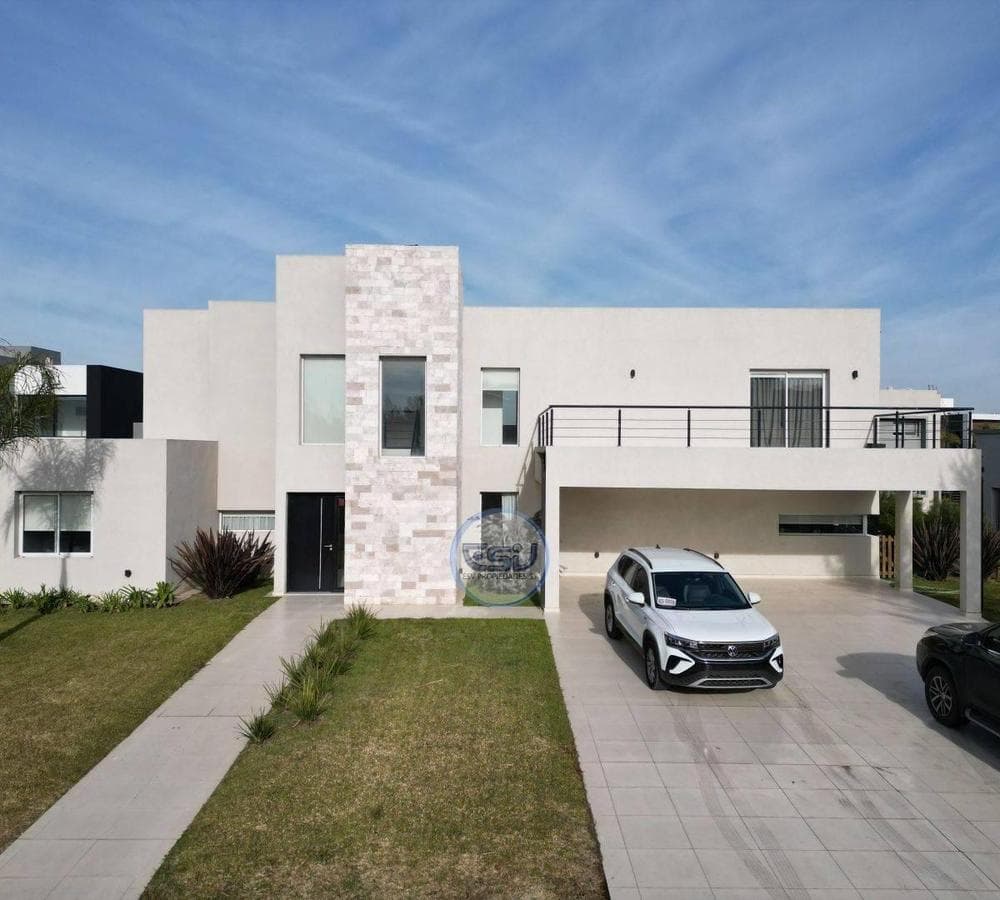 5-ROOM HOUSE FOR SALE IN PRINCIPADO, CIUDAD NAUTICA