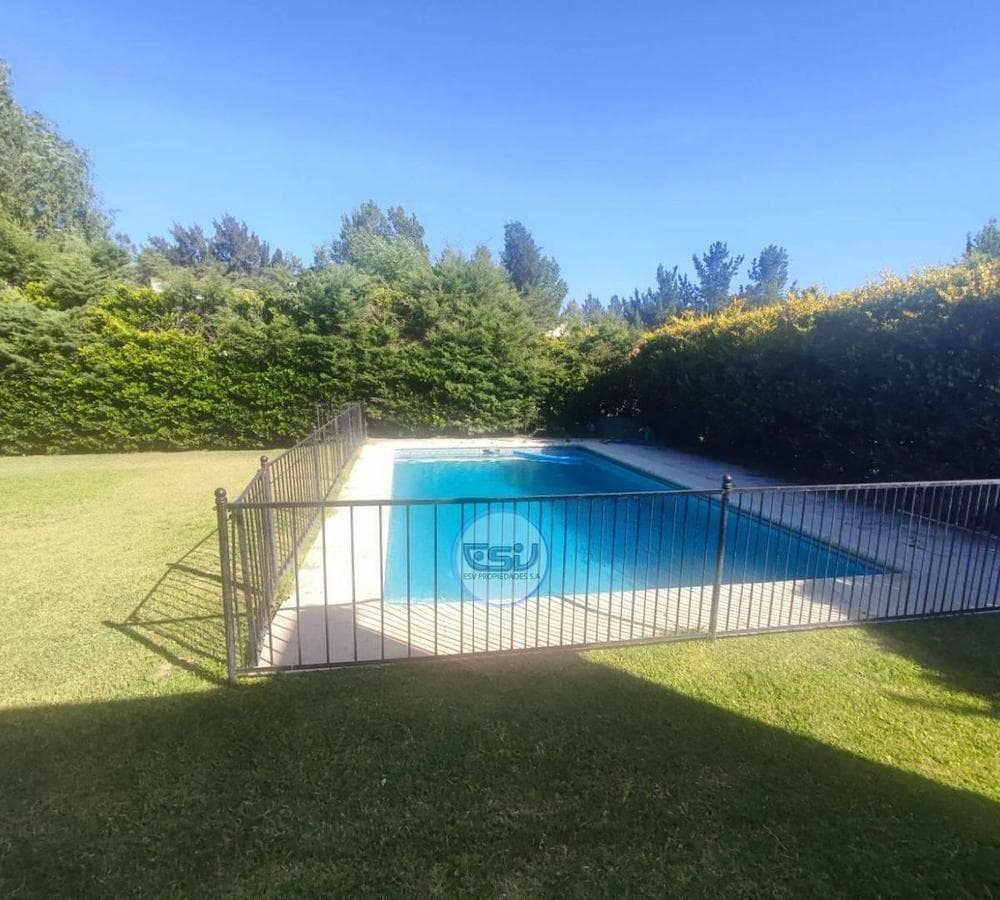 For Sale: House in El Lauquen, Canning, 3 bedrooms with pool