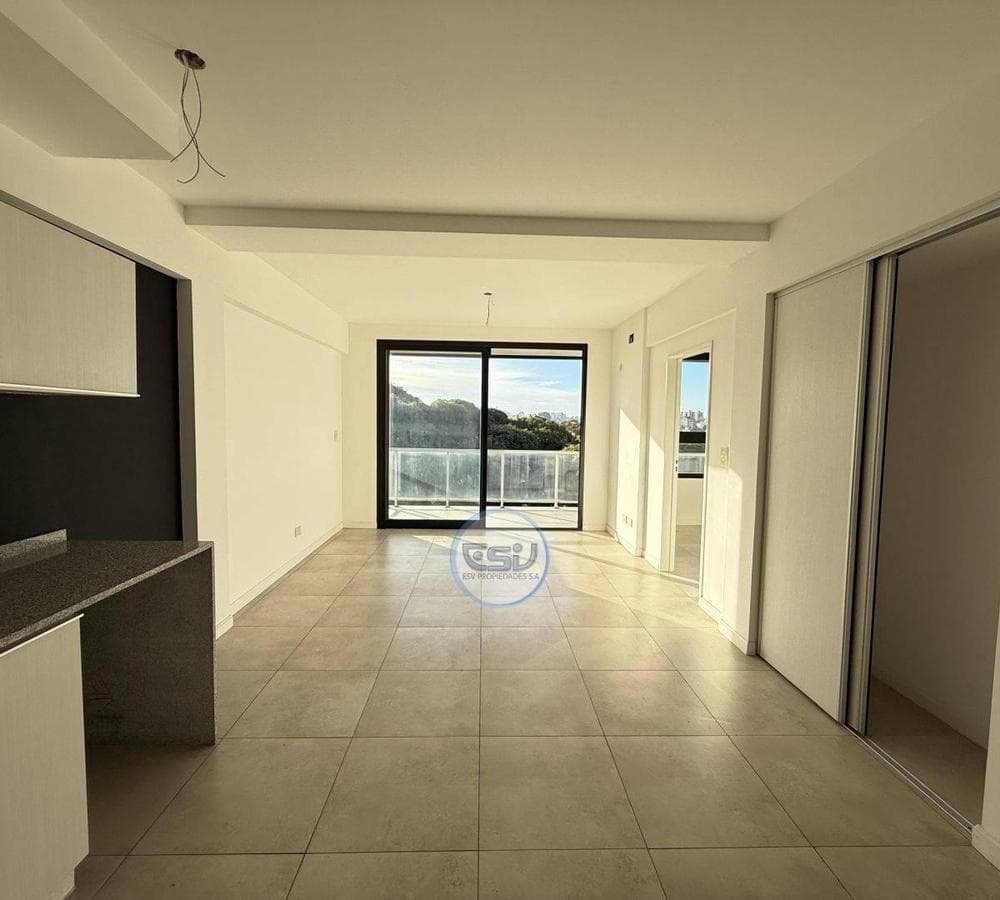 BRAND-NEW 2-ROOM APARTMENT FOR SALE WITH FRONT BALCONY IN VILLA LURO