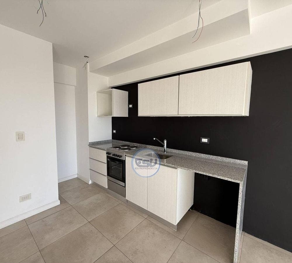 BRAND-NEW 2-ROOM APARTMENT FOR SALE WITH FRONT BALCONY IN VILLA LURO