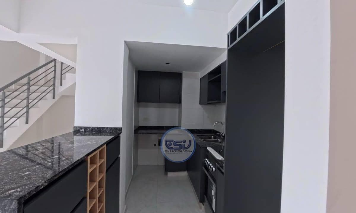 APARTMENT FOR SALE: 2 ROOMS, FLORESTA, WITH GARAGE