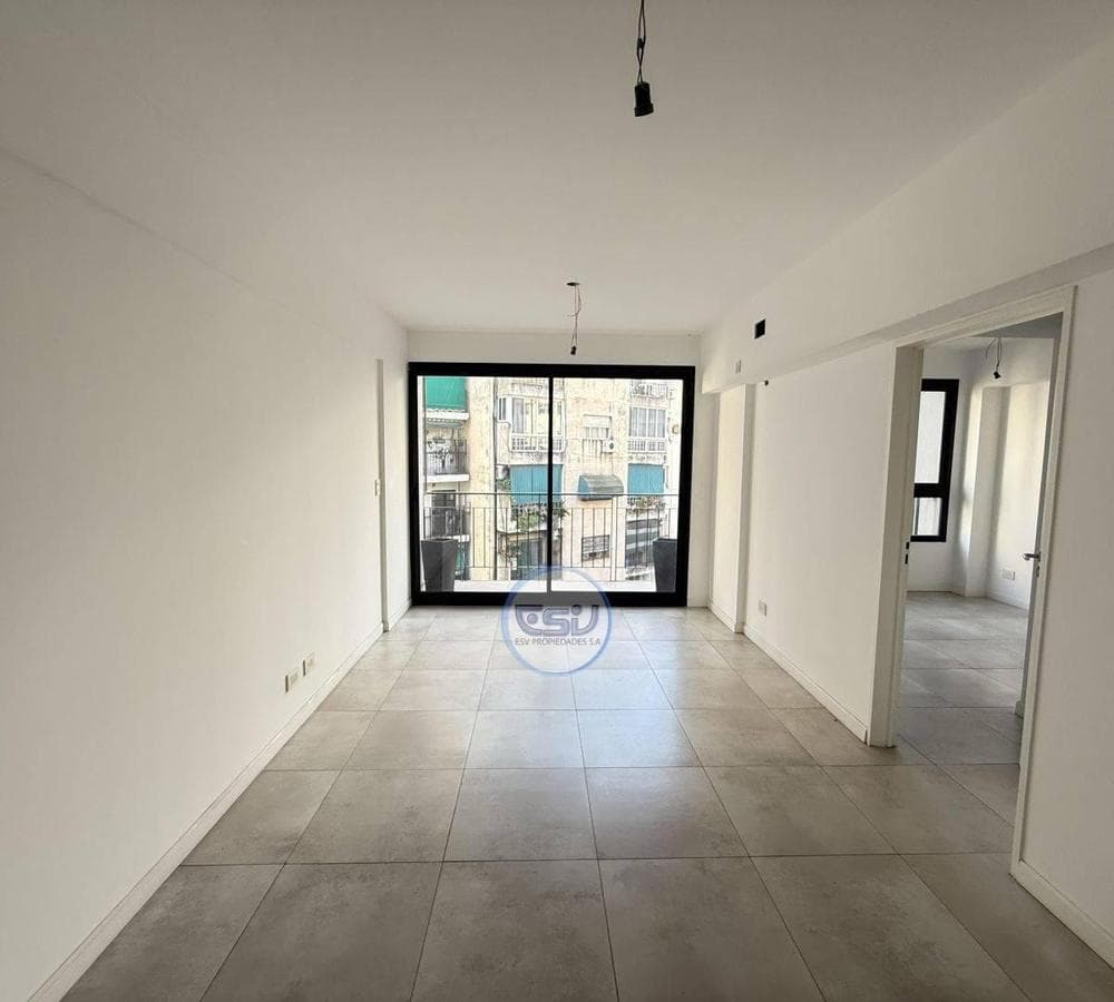 BRAND-NEW 2-ROOM APARTMENT FOR SALE WITH A BALCONY FACING THE BACK OF THE BUILDING IN VILLA LURO