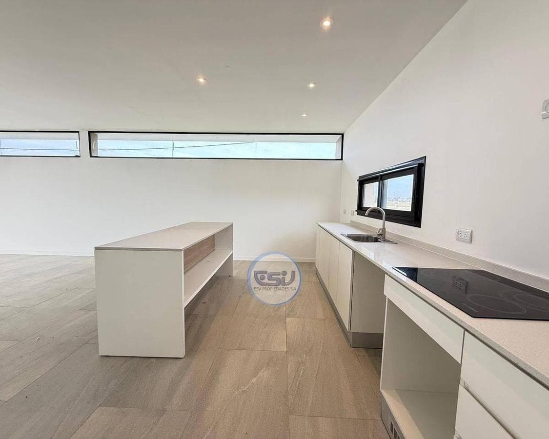 BRAND-NEW HOUSE FOR SALE IN FINCAS JOVEN, 4 ROOMS