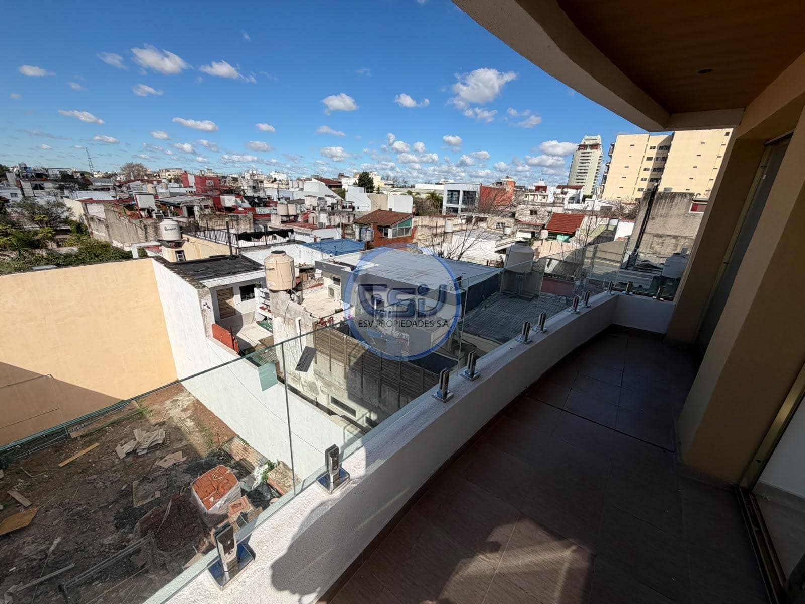 APARTMENT FOR SALE IN MATADEROS: 2 ROOMS, FULL AMENITIES