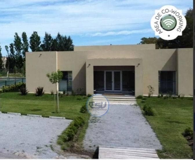 FOR SALE: 652 M2 LOT IN FINCAS JOVEN, SAN VICENTE