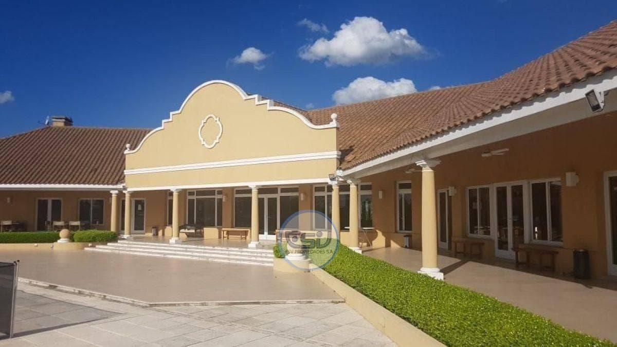 PROPERTY FOR SALE IN SAN VICENTE GOLF—2,500 m²