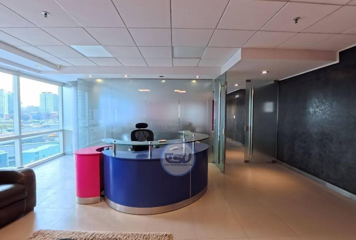 OFFICE SPACE FOR RENT IN PUERTO MADERO WITH PARKING SPACES AT WTC II