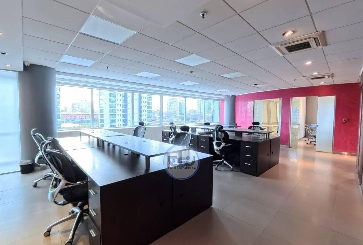 OFFICE SPACE FOR RENT IN PUERTO MADERO WITH PARKING SPACES AT WTC II