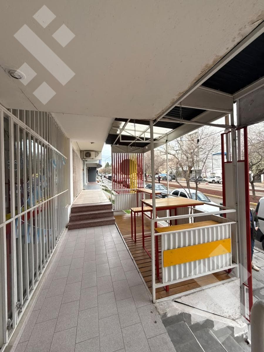 FOR SALE: FRIED CHICKEN BUSINESS