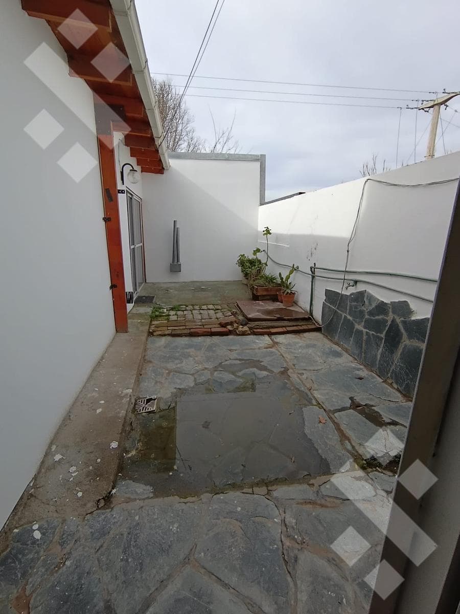House in Santa Genoveva