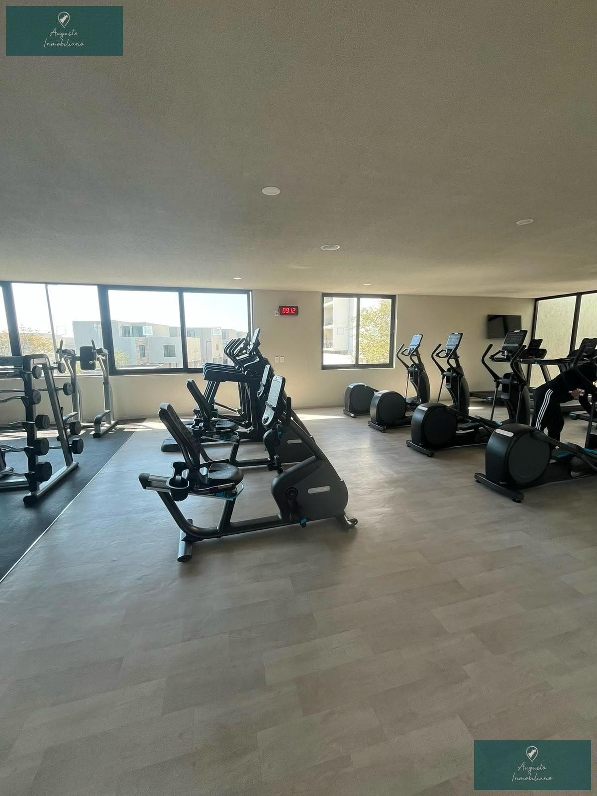 Apartment - Jurica Village