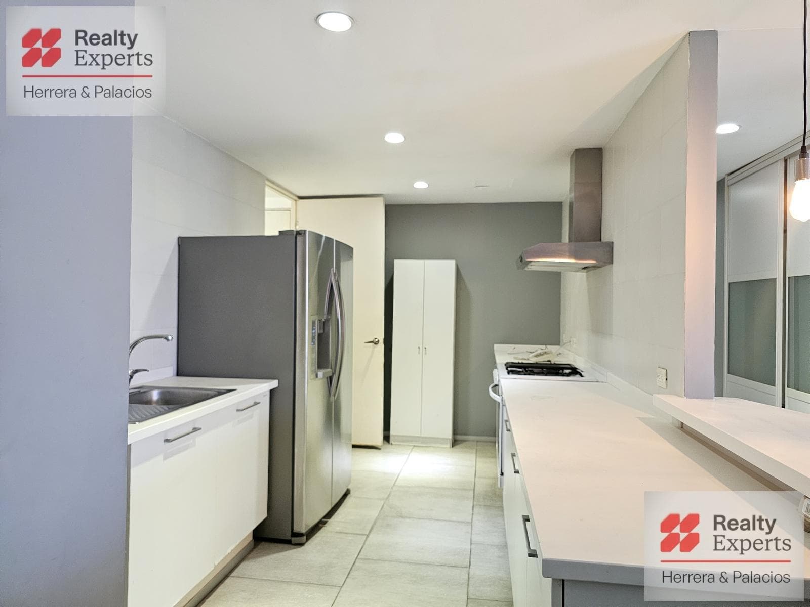 Apartment for Rent in Miravalle