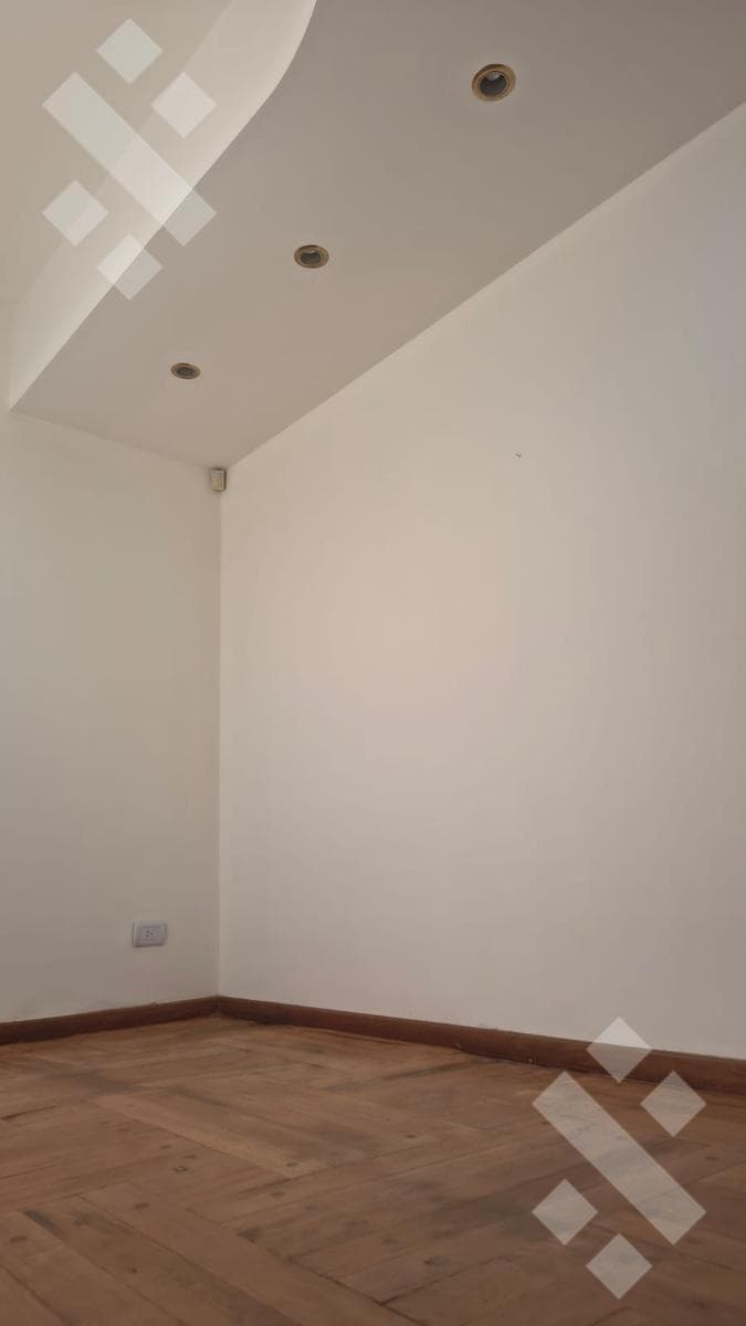 Rental: Executive-Level House