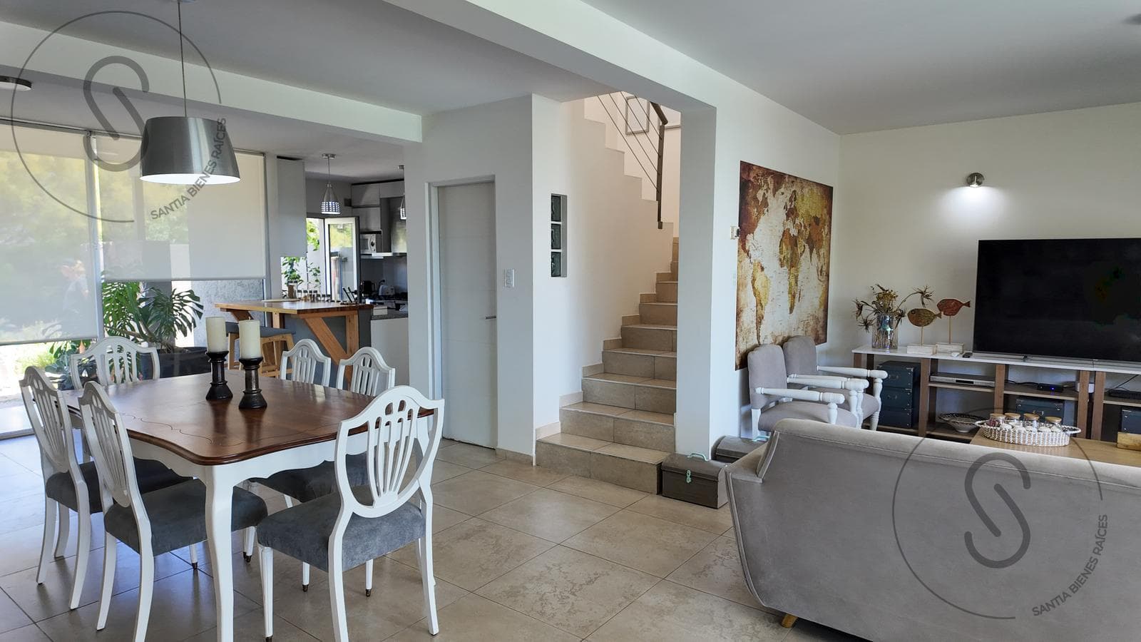 3-Bedroom House for Sale in Country La Cuesta with Pool