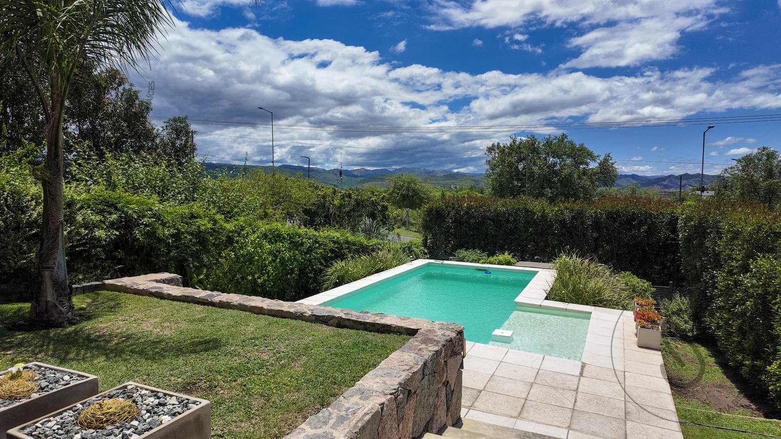 3-Bedroom House for Sale in Country La Cuesta with Pool