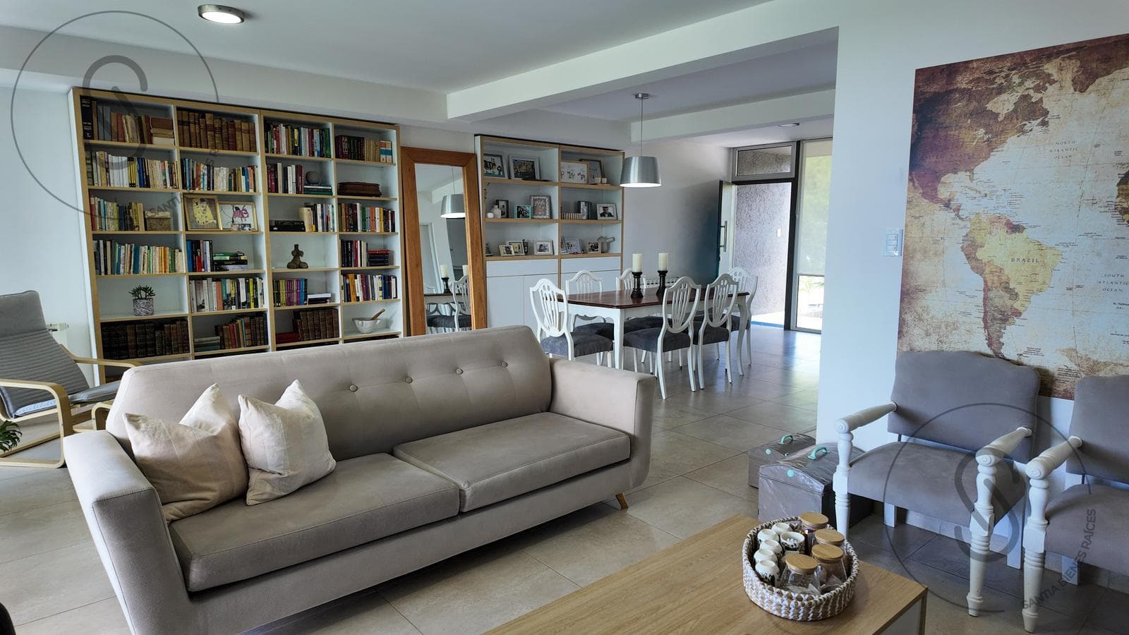 3-Bedroom House for Sale in Country La Cuesta with Pool